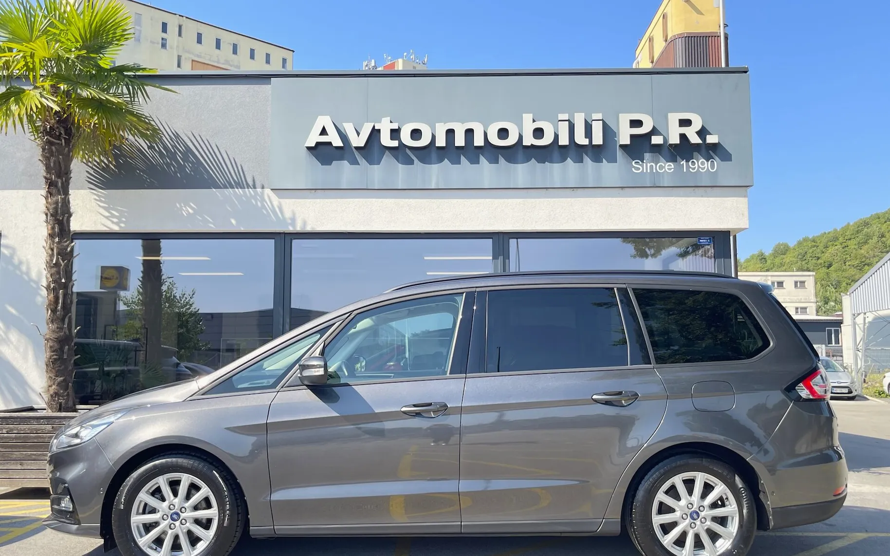 Zunanja slika - Ford Galaxy - 2.5 Duratec HYBRID TREND AUT 5 SED. NAVI 1.lastnik - 3