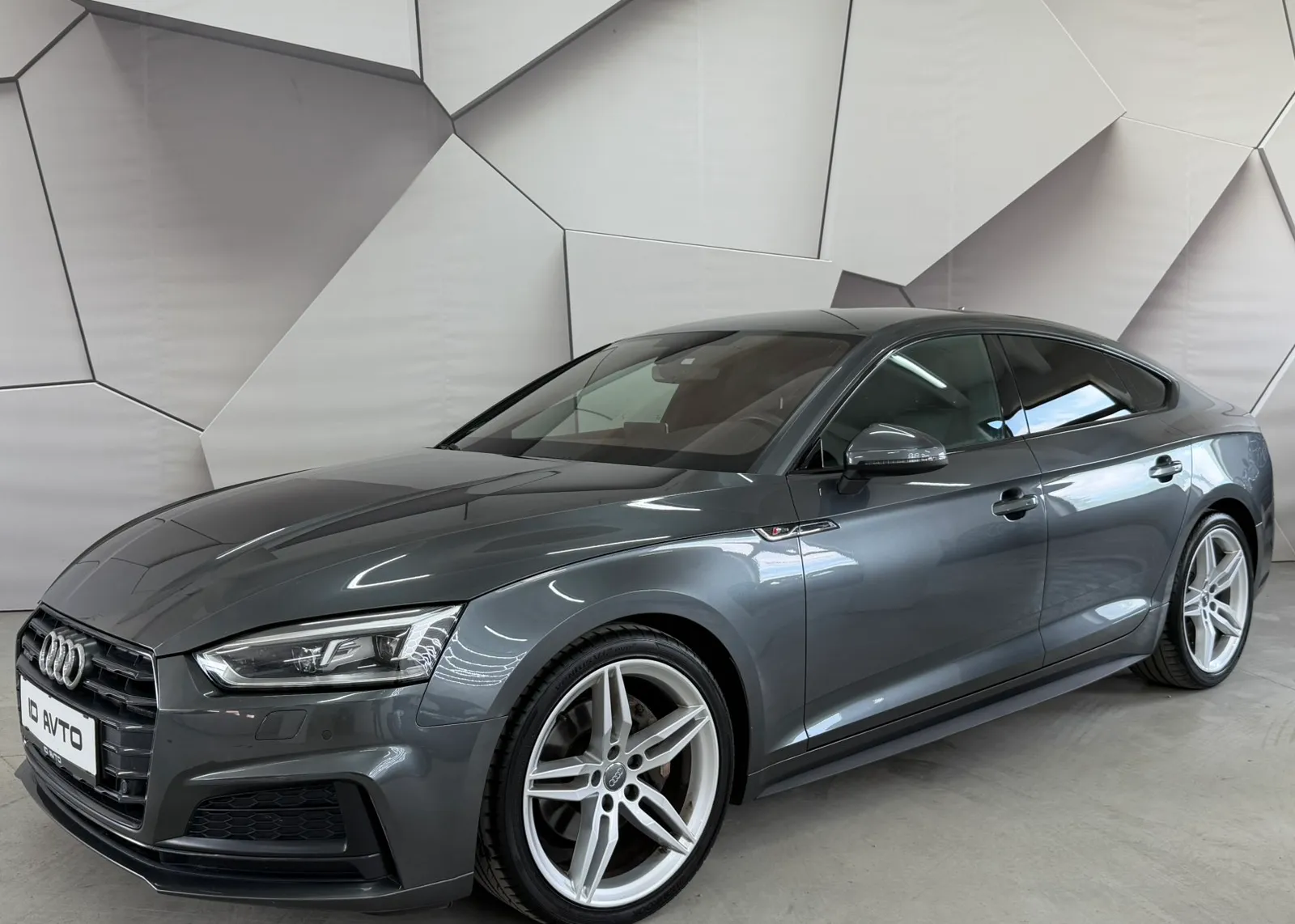 Zunanja slika - Audi A5 - Sportback 2,0 TDI Sport S tronic QUATTRO - 2