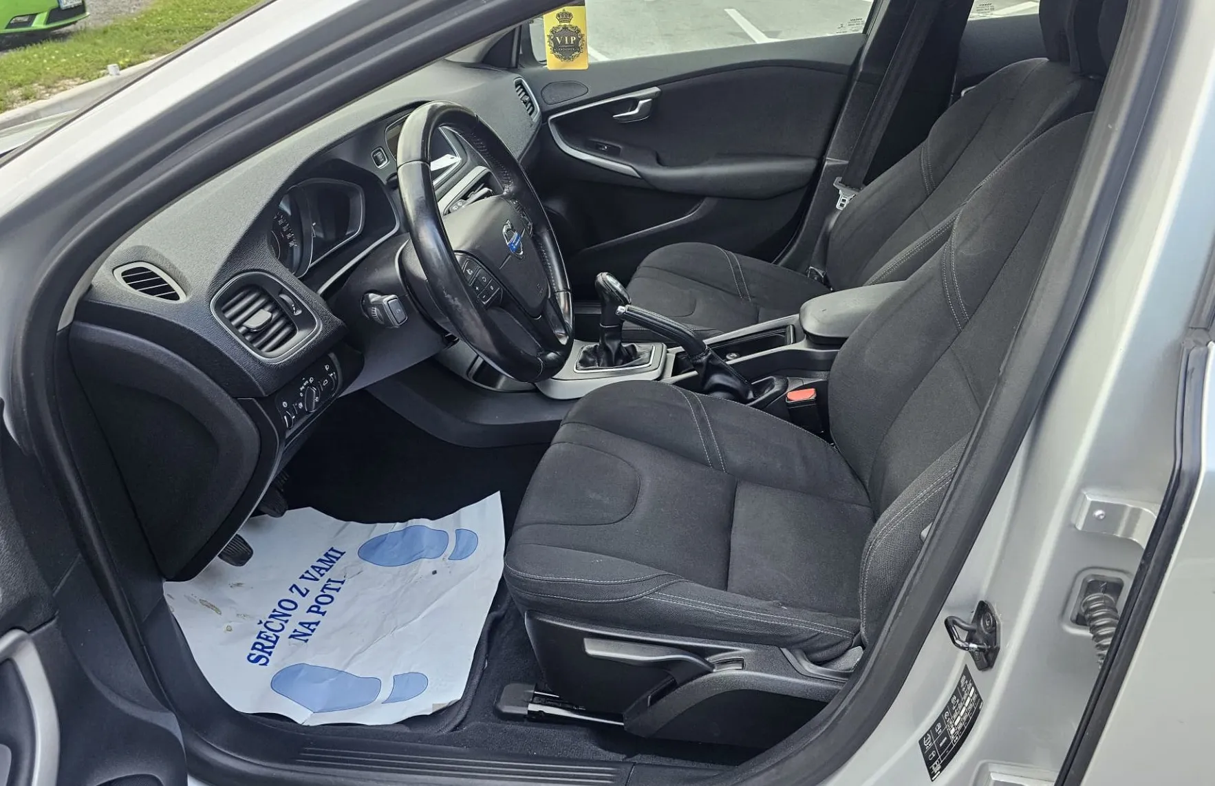 Zunanja slika - Volvo V40 - 2.0 150 D3 Kinetic - 24
