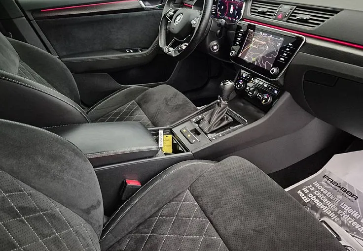 Zunanja slika - Škoda Superb - Combi 2.0 TDI Sportline DSG-MATRIX-ACC-VIRTUAL - 8