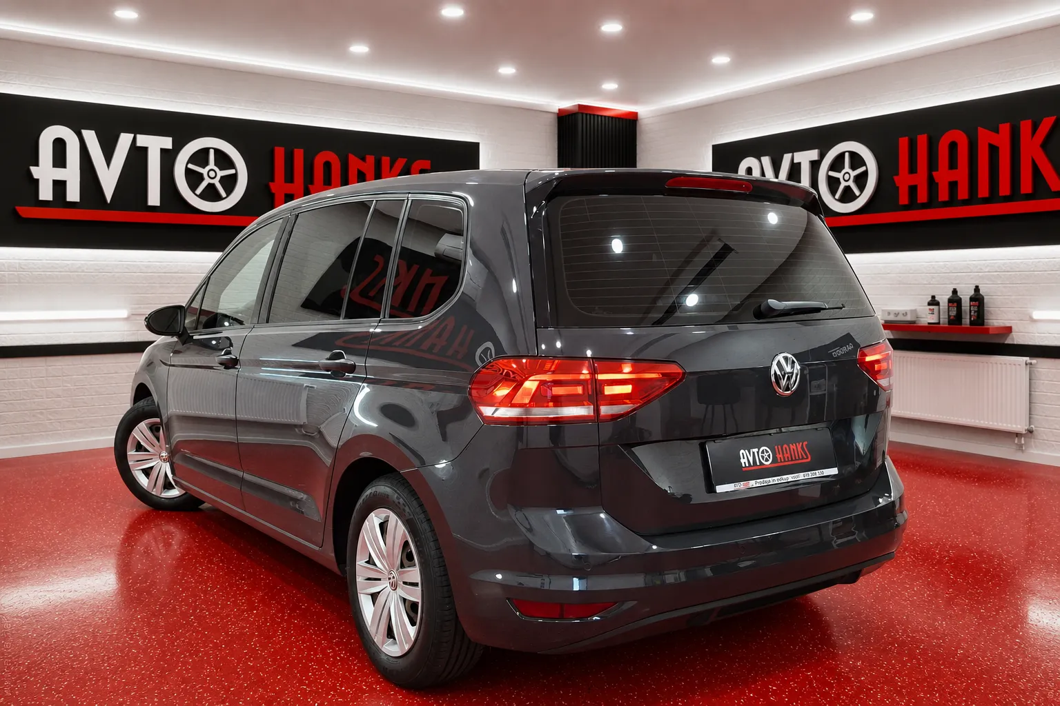Notranja slika - VW Touran - 1.2 TSI BMT Comfortline.1.LASNIK.SLO VOZILO... - 12