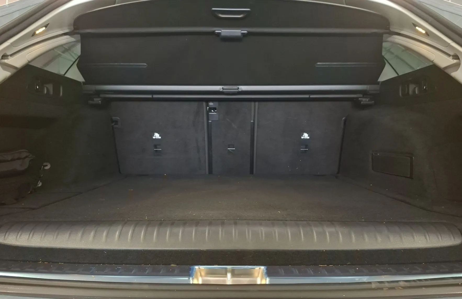 Zunanja slika - Mercedes-Benz E-Razred - E 300 e T Avantgarde Avt. - 12