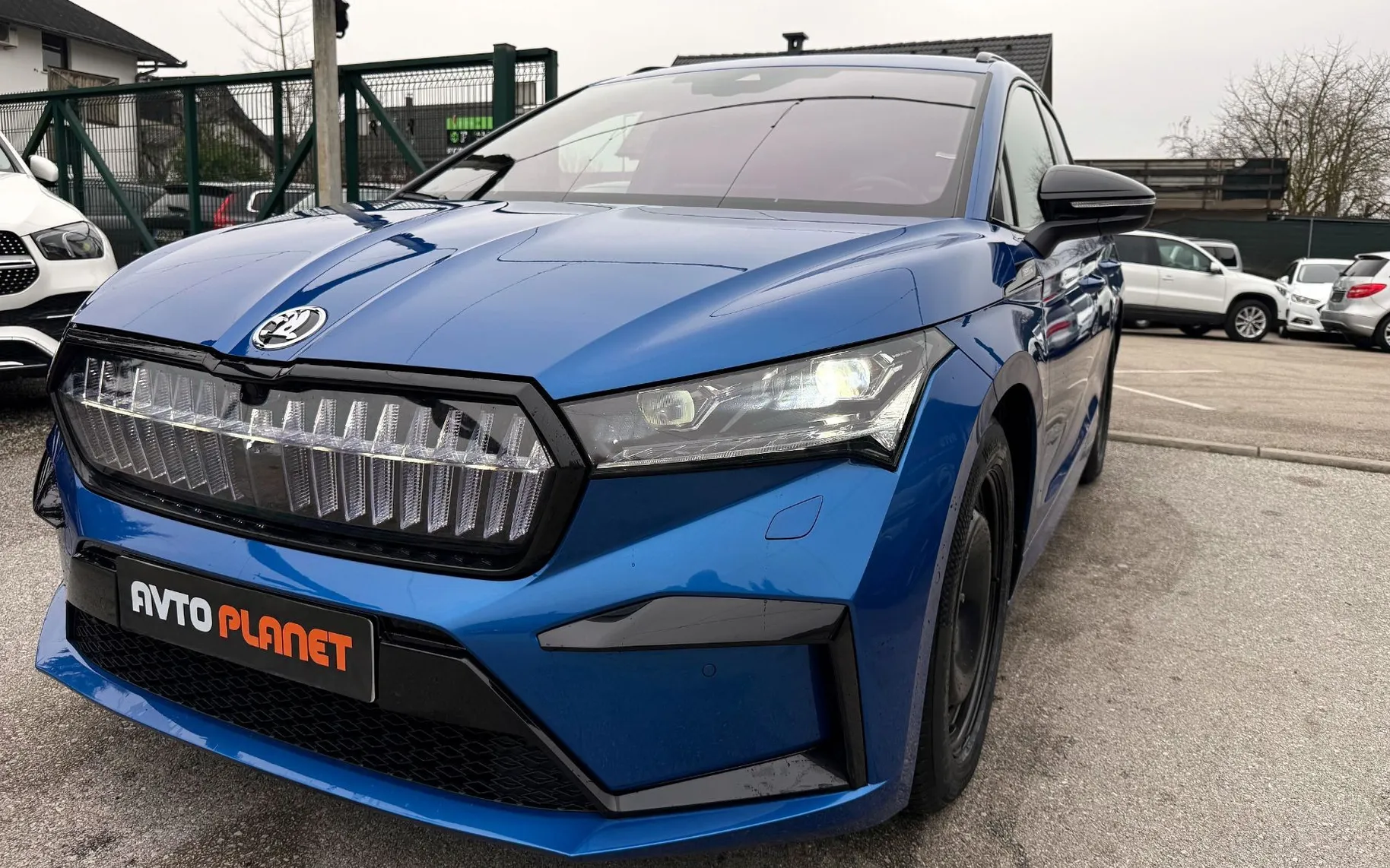 Zunanja slika - Škoda Enyaq - IV 80X SPORT LiNE MATRIX  ACC WEBASTO ALU 20 KLJUKA - 7