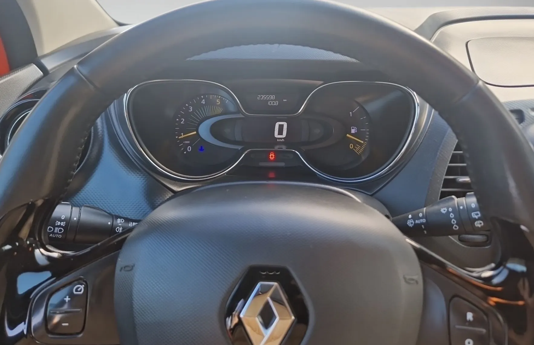Zunanja slika - Renault Captur - dCi 90 Energy Dynamique Start Stop - 13
