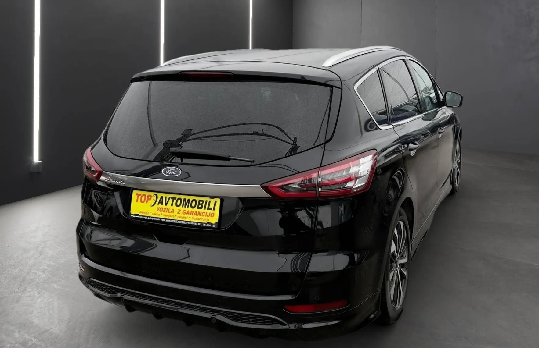 Zunanja slika - Ford S-MAX - 2.0 TITANIUM-S LED NAVI ACC 7 SED. MEMORY VIRTUA - 6