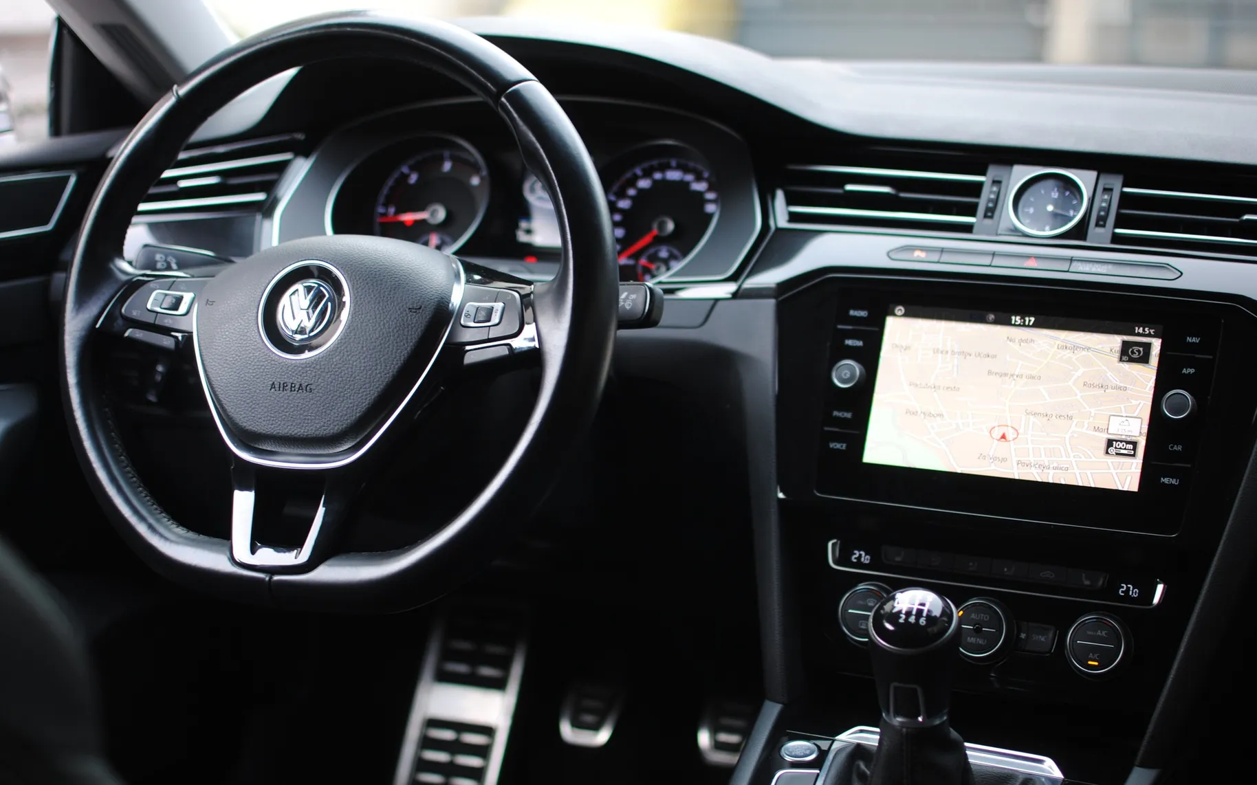 Notranja slika - Volkswagen Arteon - 2,0 TDI BMT Elegance DSG - 19
