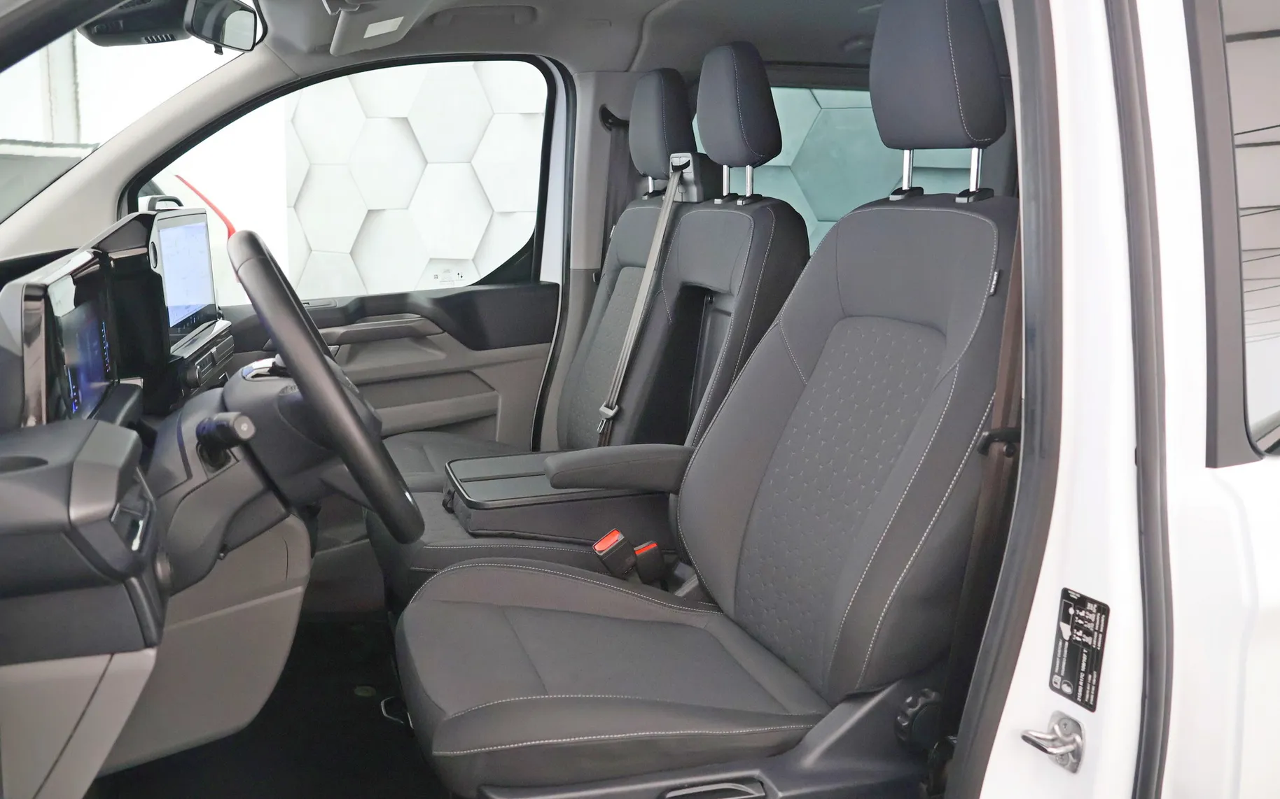 Zunanja slika - Ford E-Transit Custom - L2 2.0 TDCi Titanium 150KM 1+8 - 9