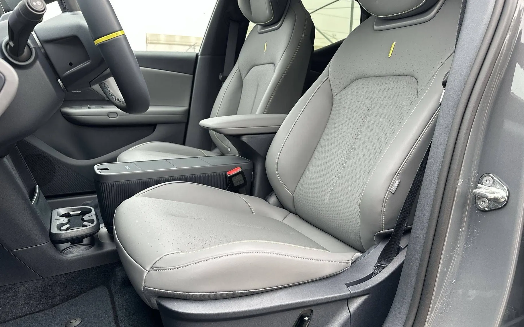 Zunanja slika - Lynk & Co 02 - More ugodna cena s subvencijo 6.500€ - 9