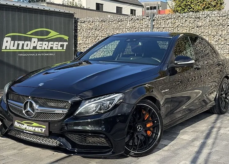 Zunanja slika - Mercedes-Benz C-Razred - 63 AMG S V8 BITURBO - 3