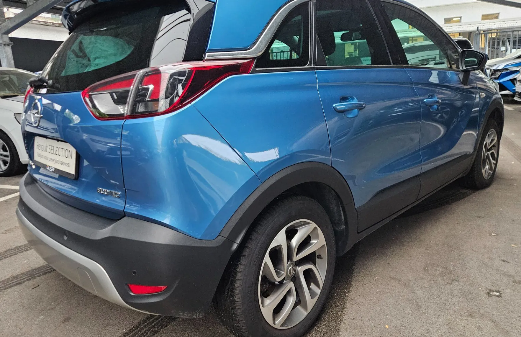 Zunanja slika - Opel Crossland X - 1.2T Innovation - 3