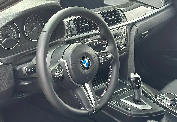 Zunanja slika - BMW Serija 3 - : 320i xDrive M Sport - 9