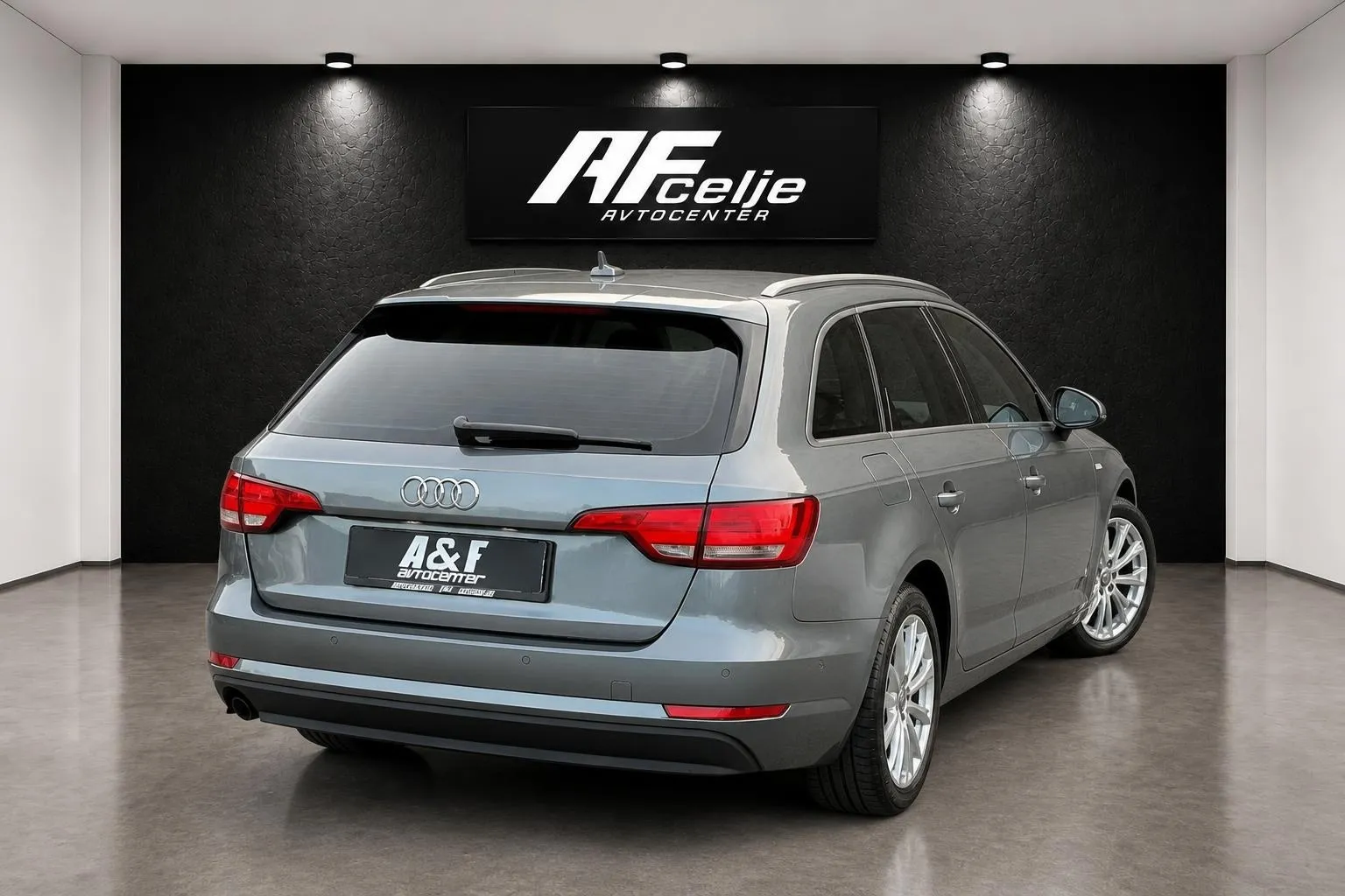 Zunanja slika - Audi A4 Avant - 2.0 TDI-XENON+LED-NAVI-LIZING ZA TUJCE-TEMPOMAT- - 5