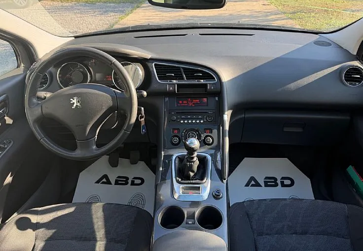 Zunanja slika - Peugeot 3008 - 1.6 HDi SLO PANORAMA-ALU-VELIK SERVIS - DIG KLIMA - 8