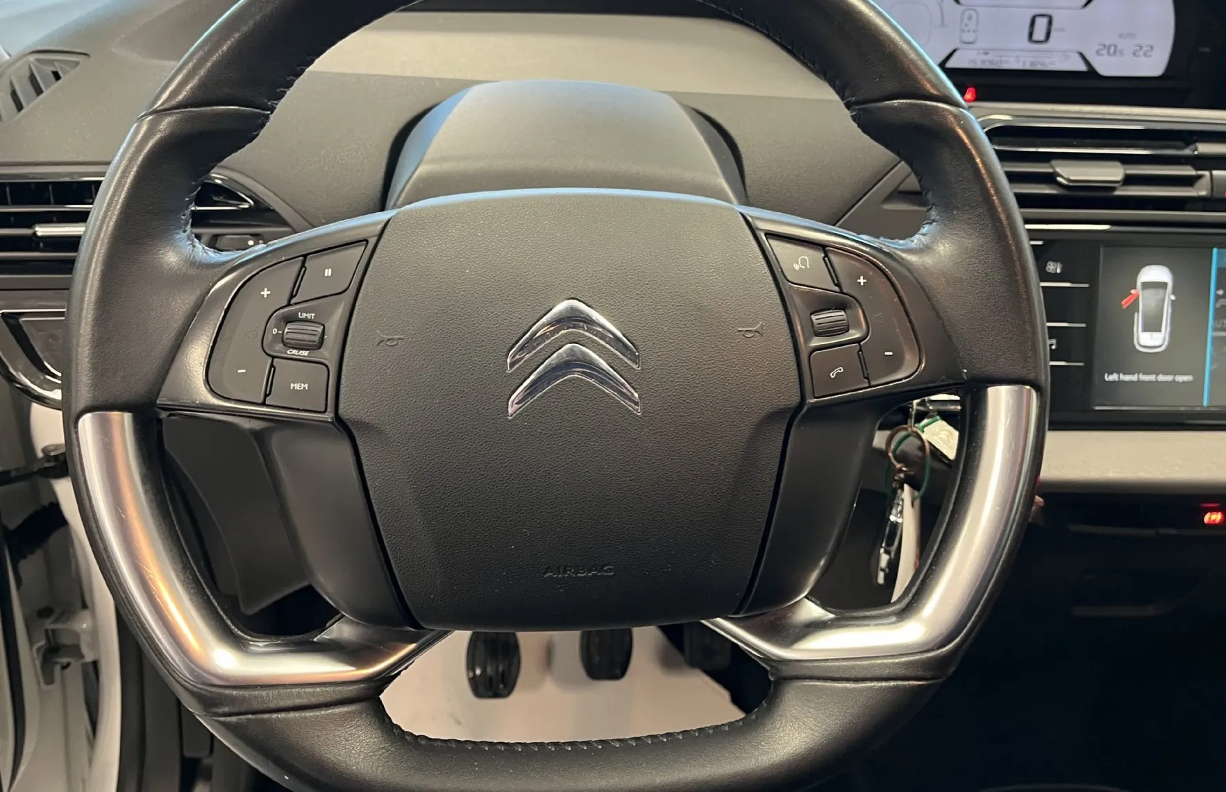 Zunanja slika - Citroën C4 - Picasso Live PureTech 130 S S BVM6 - SLOVENSKO POREKLO - - 13