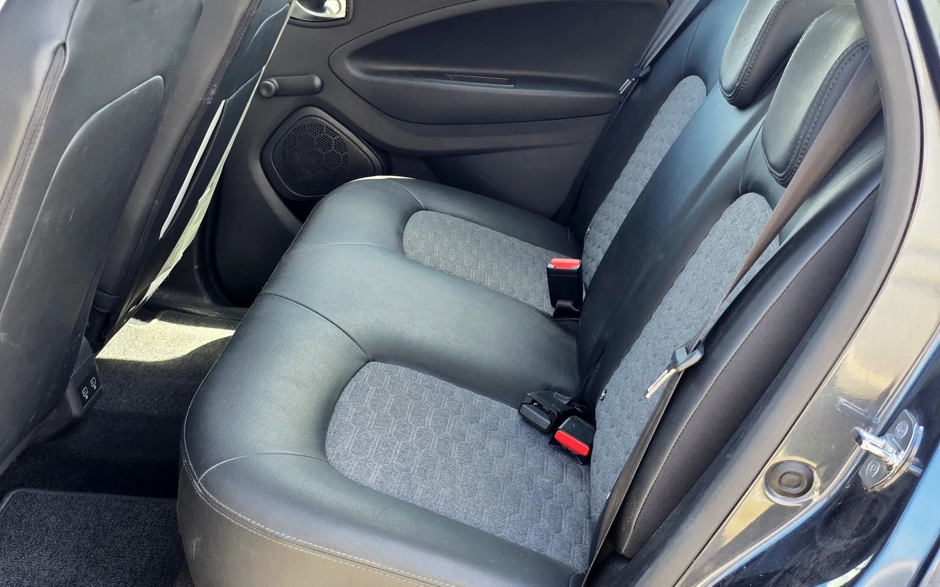 Notranja slika - Renault Zoe - Life - 4