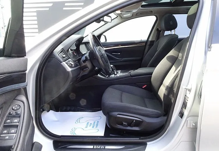 Zunanja slika - BMW Serija 5 - Touring: 520d AUT. PANORAMA KLJUKA - FINANCIRANJE - LEAN - 5