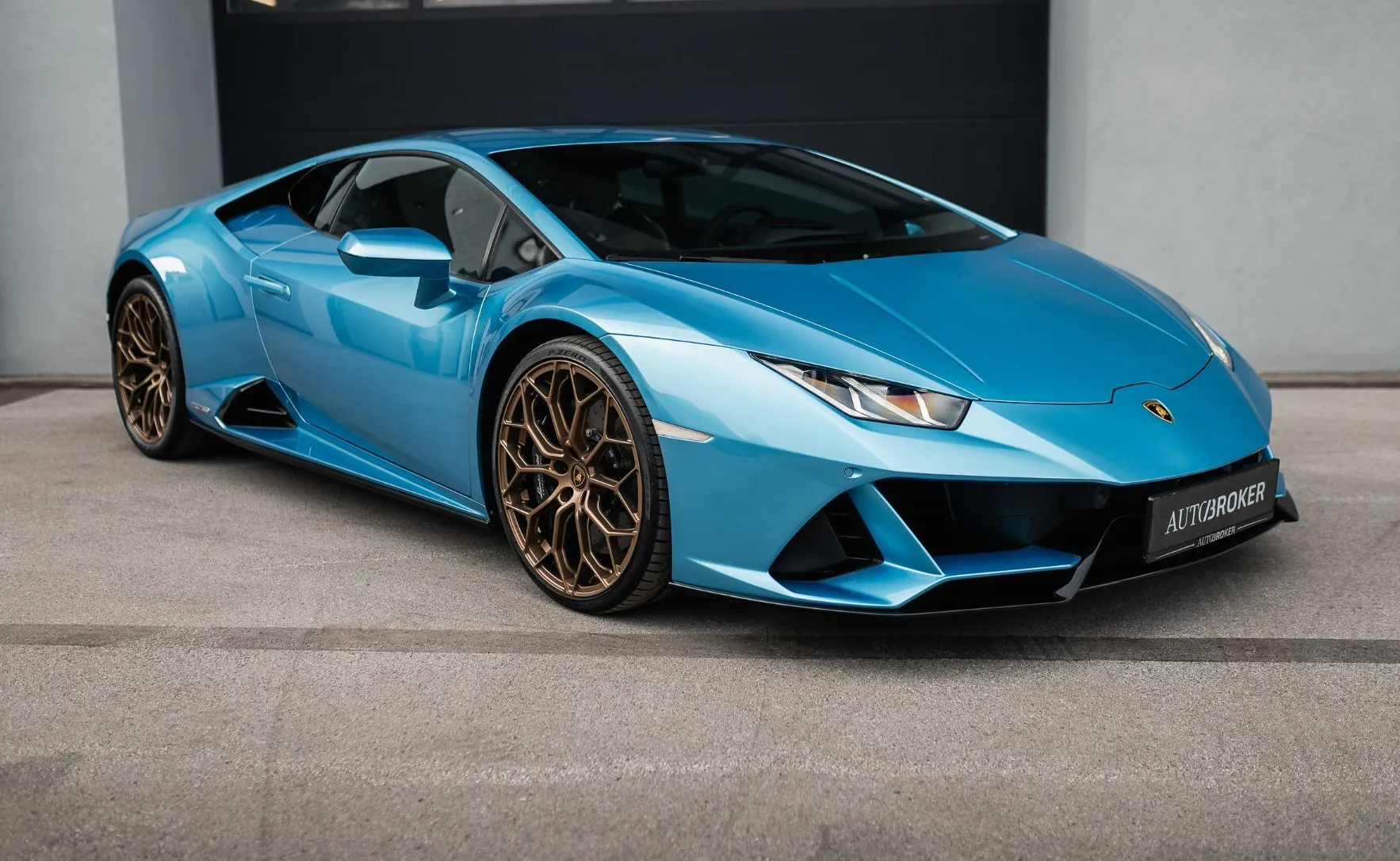 Zunanja slika - Lamborghini Huracan - EVO AWD AZZURO TERZO - 3