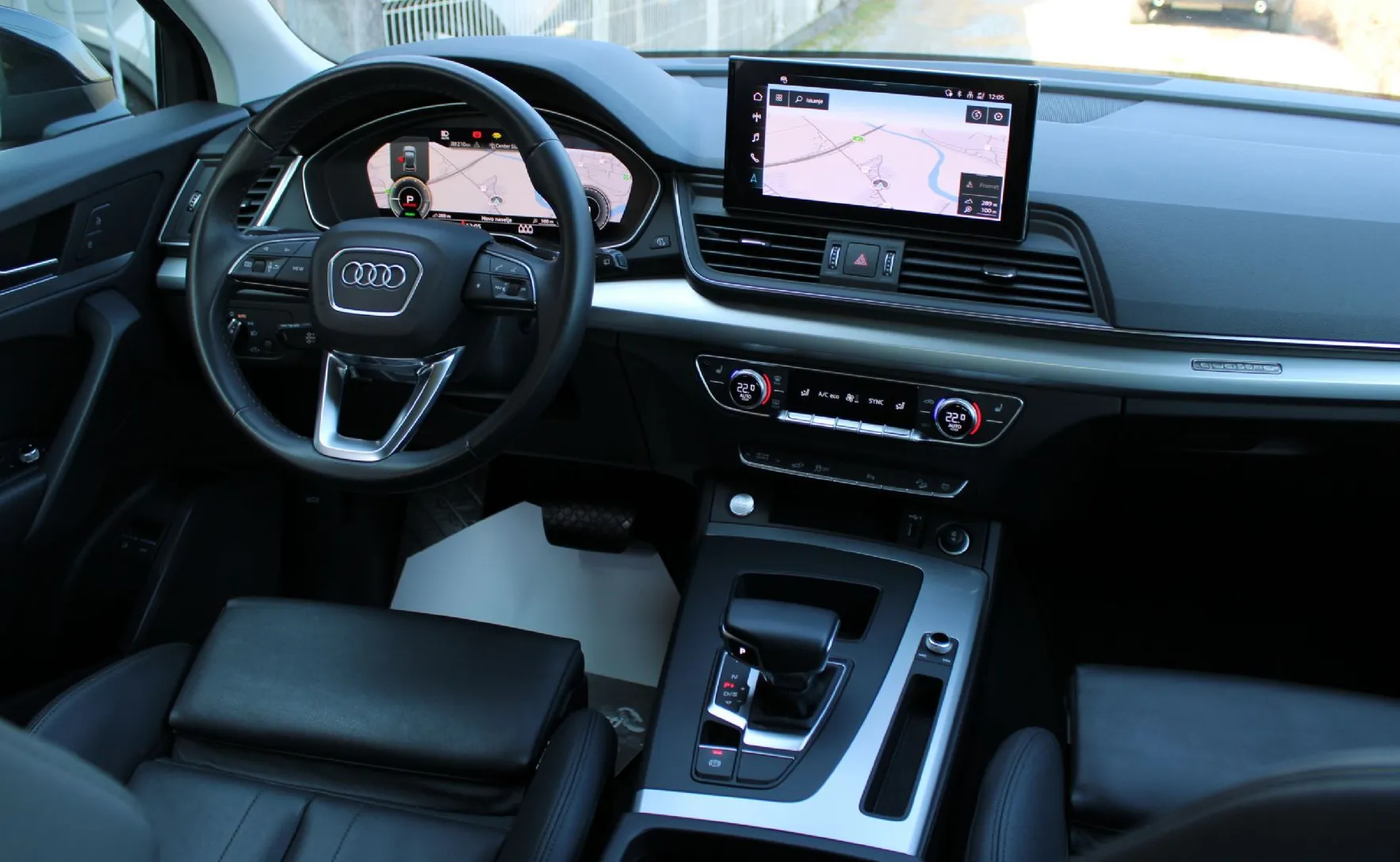 Zunanja slika - Audi Q5 Sportback - 50 TFSI e quattro S tronic Advanced 220kW-MATRIX - 11
