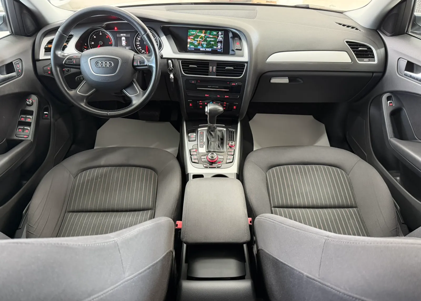 Zunanja slika - Audi A4 - Avant 2,0 TDI Multitronic - 5
