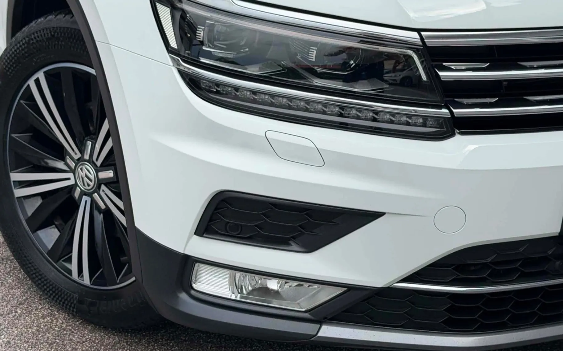 Notranja slika - VW Tiguan - 2.0 TDI-DSG-H LINE-145.000km-LIZING ZA TUJCE-ACC- - 7