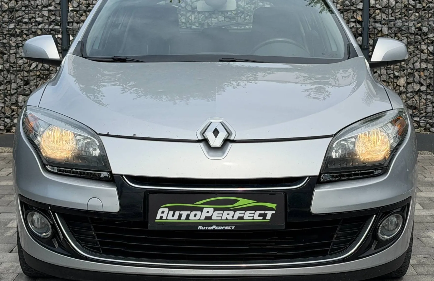 Zunanja slika - Renault Mégane - Megane Berline 1.5 dCi |SLO|2 CON. KLIM.| - 2