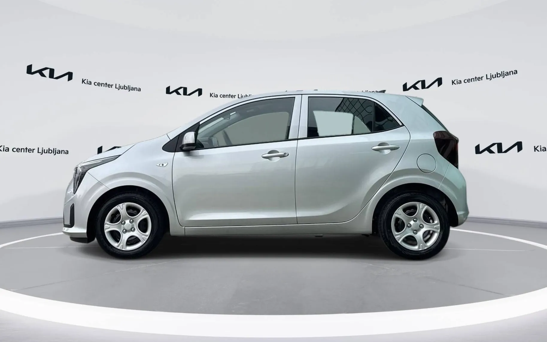 Notranja slika - KIA Picanto - 1.0 GDI LX Active. 5M T  4-sedežni - 8