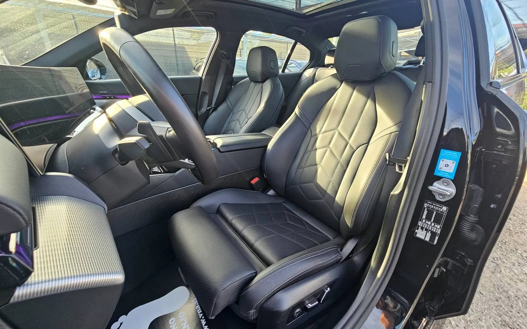 Notranja slika - BMW serija 5: - 520i Avt. |PANORAMA|KAMERA|RADAR|AMBIENT|HARMAN| - 8