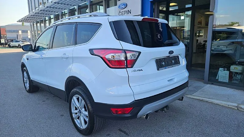 Zunanja slika - Ford Kuga - 1.5 TDCi Style - 8