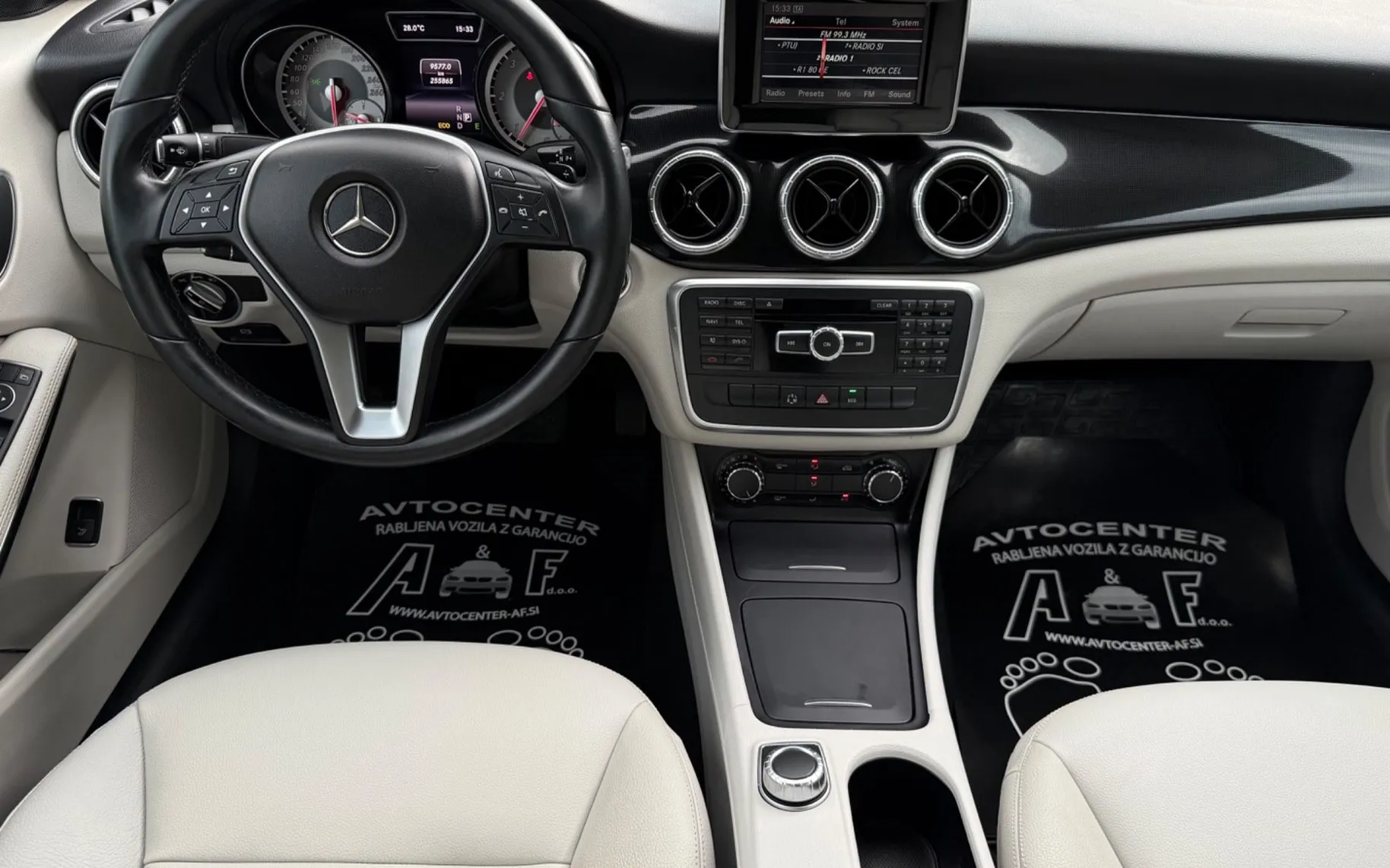 Notranja slika - Mercedes-Benz CLA-Razred - 220 CDI-AUT-XENON LED-LIZING ZA TUJCE - 9