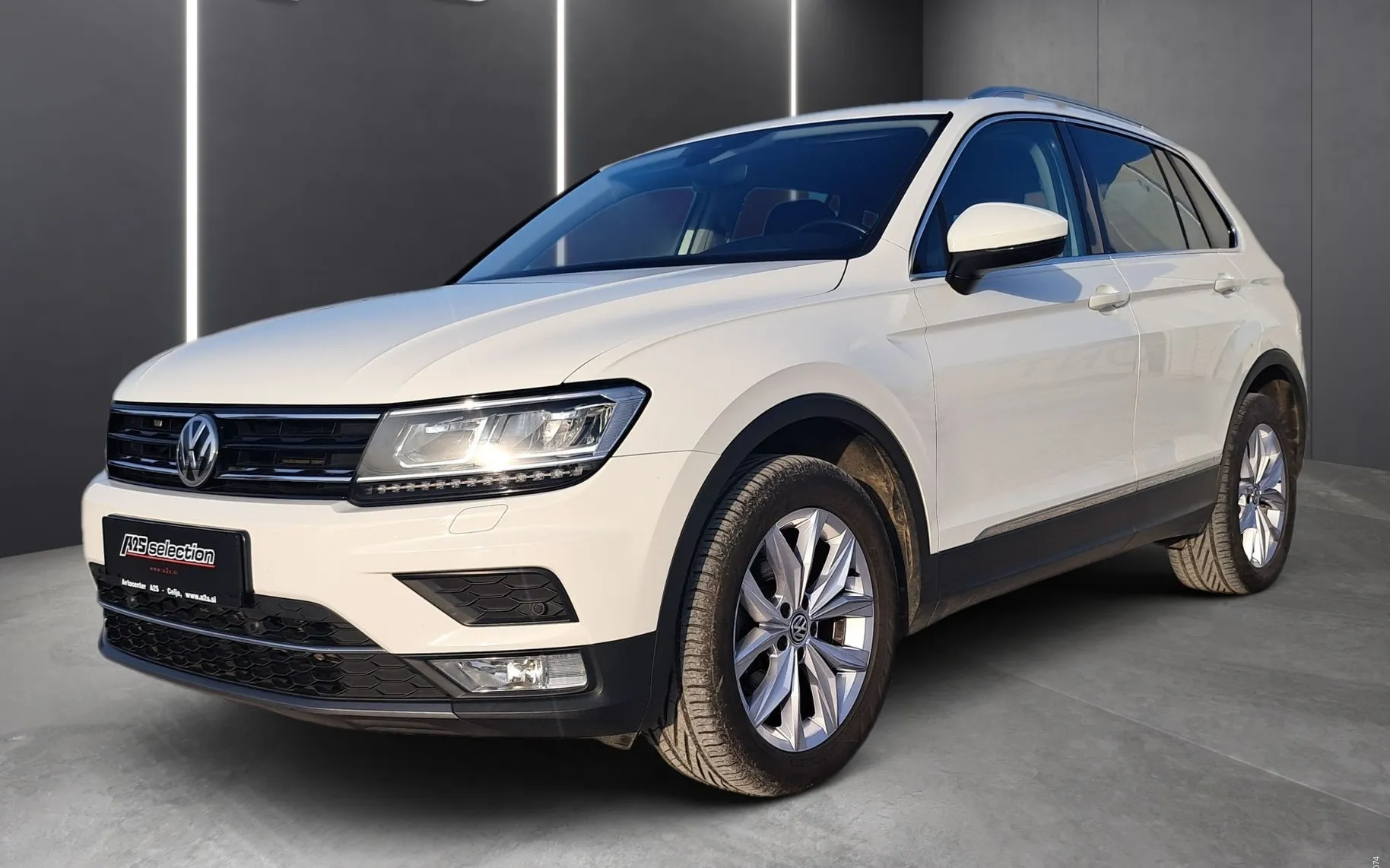 Zunanja slika - Volkswagen Tiguan - 2.0 TDI SCR 4MOT. DSG Highline ... - 1