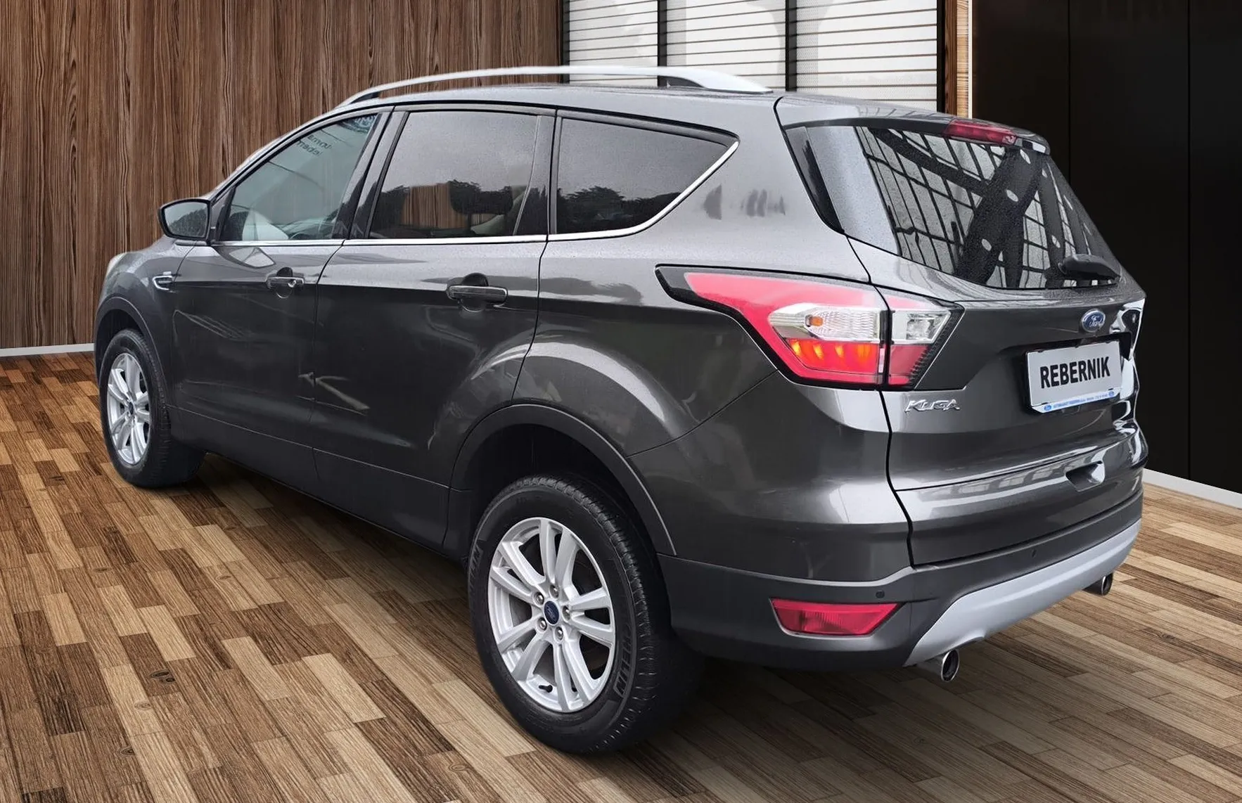 Zunanja slika - Ford Kuga - 1.5 TDCi Style 120PS- SLO-1.LASTNIK-KAMERA - 5