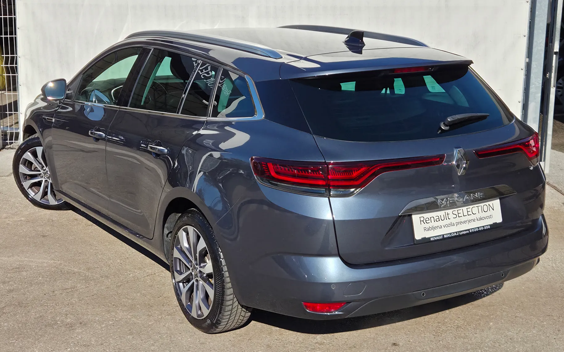 Zunanja slika - Renault Megane Limousine - Techno 1.3 16V TCe 140 KAMERA-KEYLESS-LED - 6