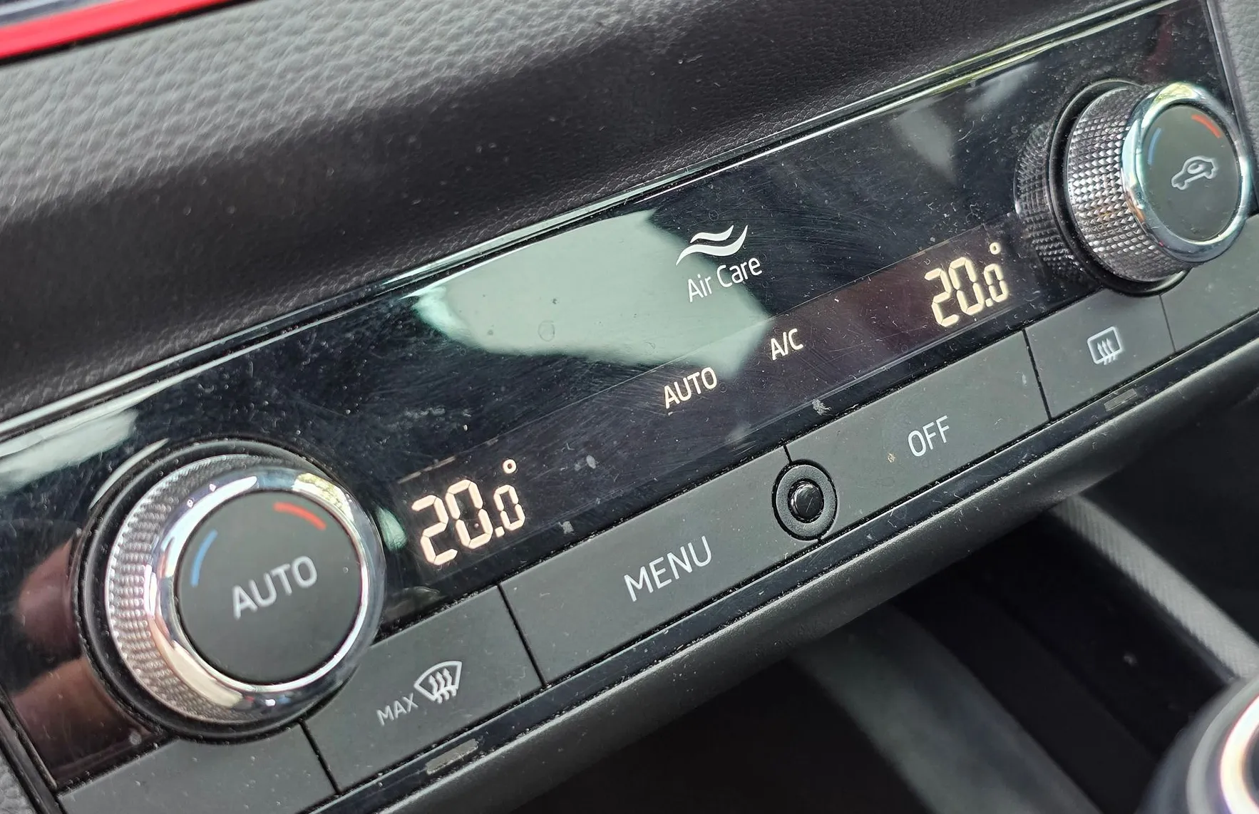 Zunanja slika - Škoda Scala - 1.0 TSI SPORT LED-PANORAMA-VIRTUAL-NAVI-KAMERA - 17