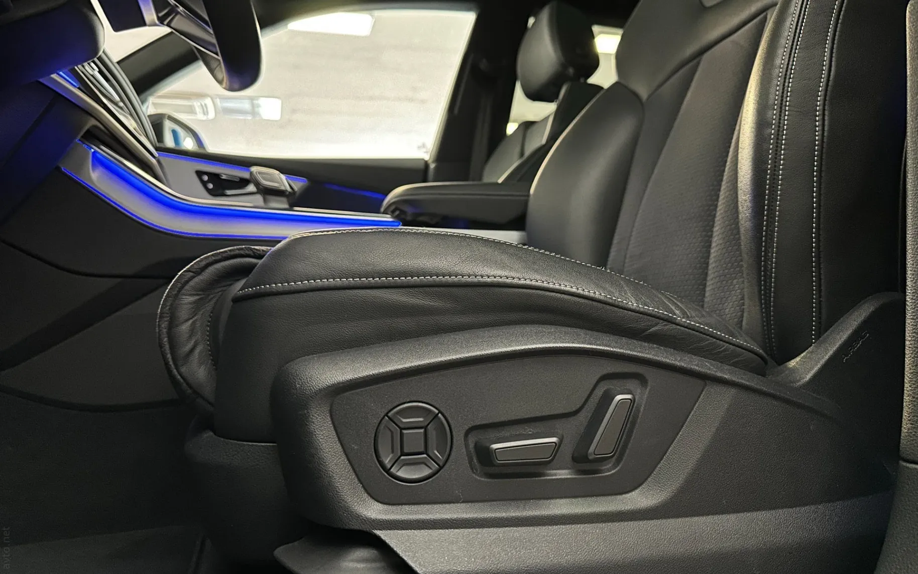 Notranja slika - Audi Q8 - 50TDI|Quattro|S-Line|Matrix|Pano|Zračno|ACC|23Col. - 9