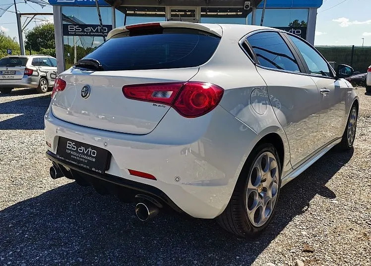 Zunanja slika - Alfa Romeo Giulietta - 1750 TBi 16v Quadrifoglio Verde - 7
