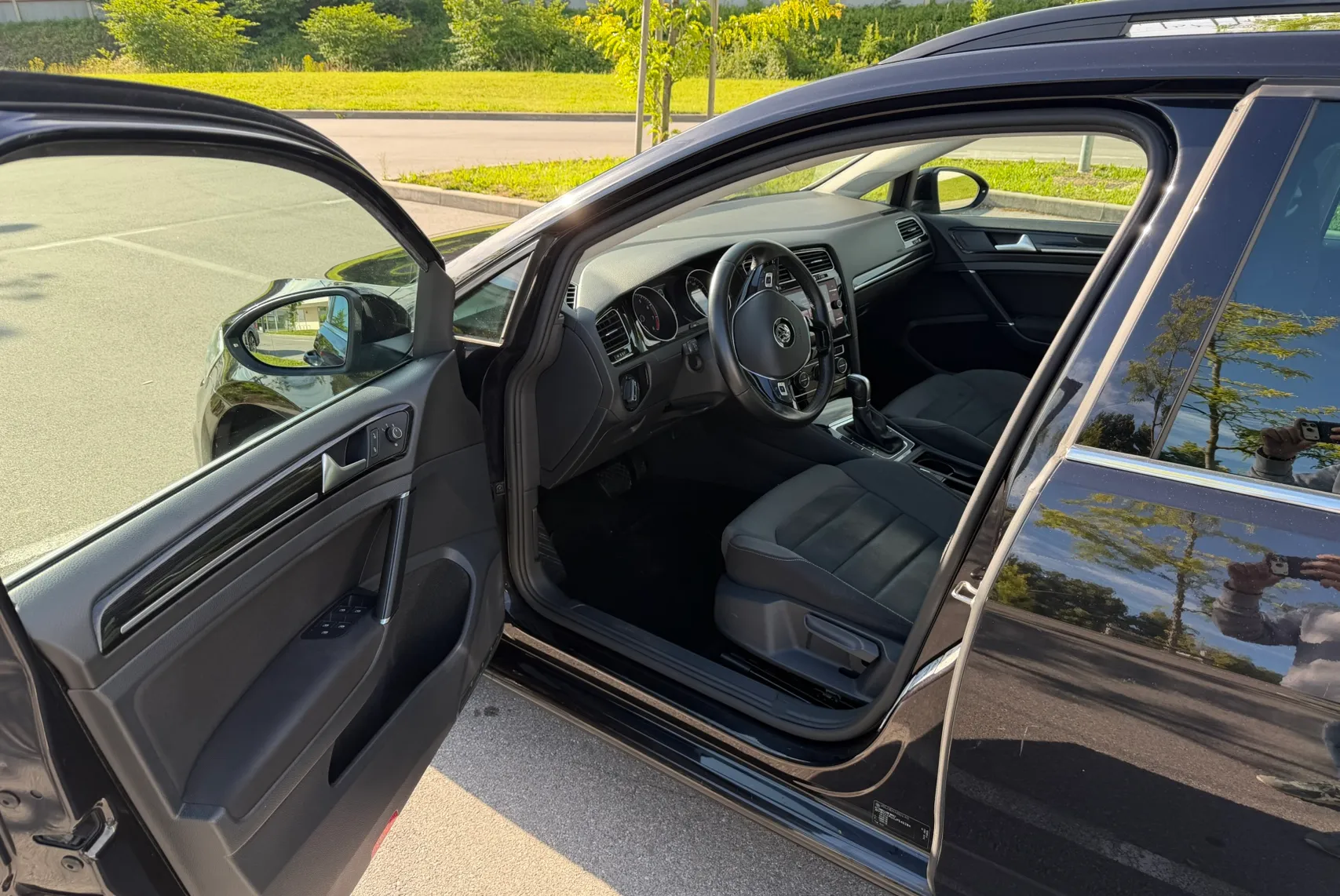 Zunanja slika - VW Golf - Variant 1,5 TSI ACT BMT Highline DSG - 5