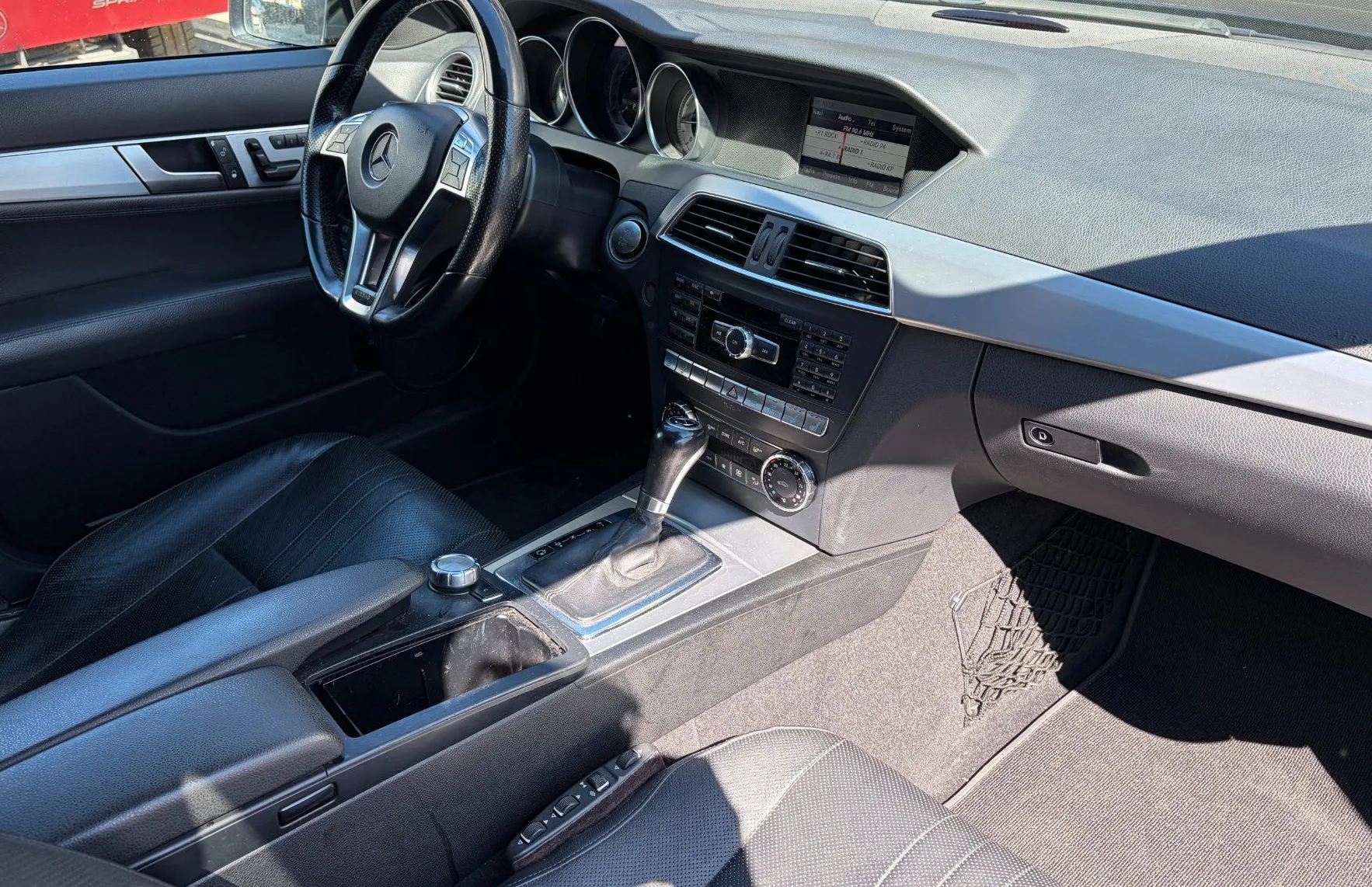 Zunanja slika - Mercedes-Benz C-Razred - C 250 CDI 4MATIC T Avantgarde Avt. - 6