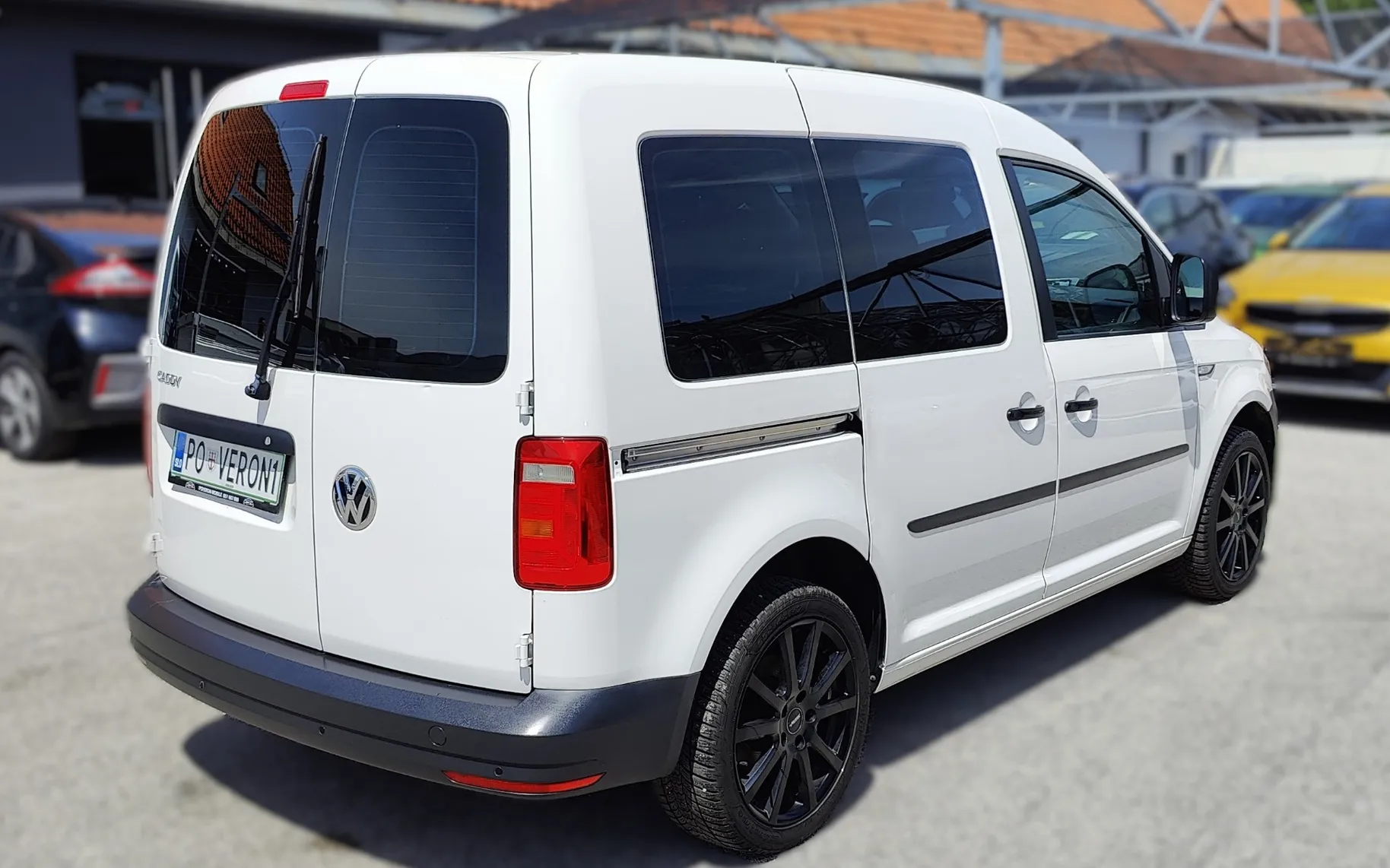 Zunanja slika - VW Caddy - 2.0 TDI DSG 75kW N1 tovorno DDV PDC USNJE BT - 6