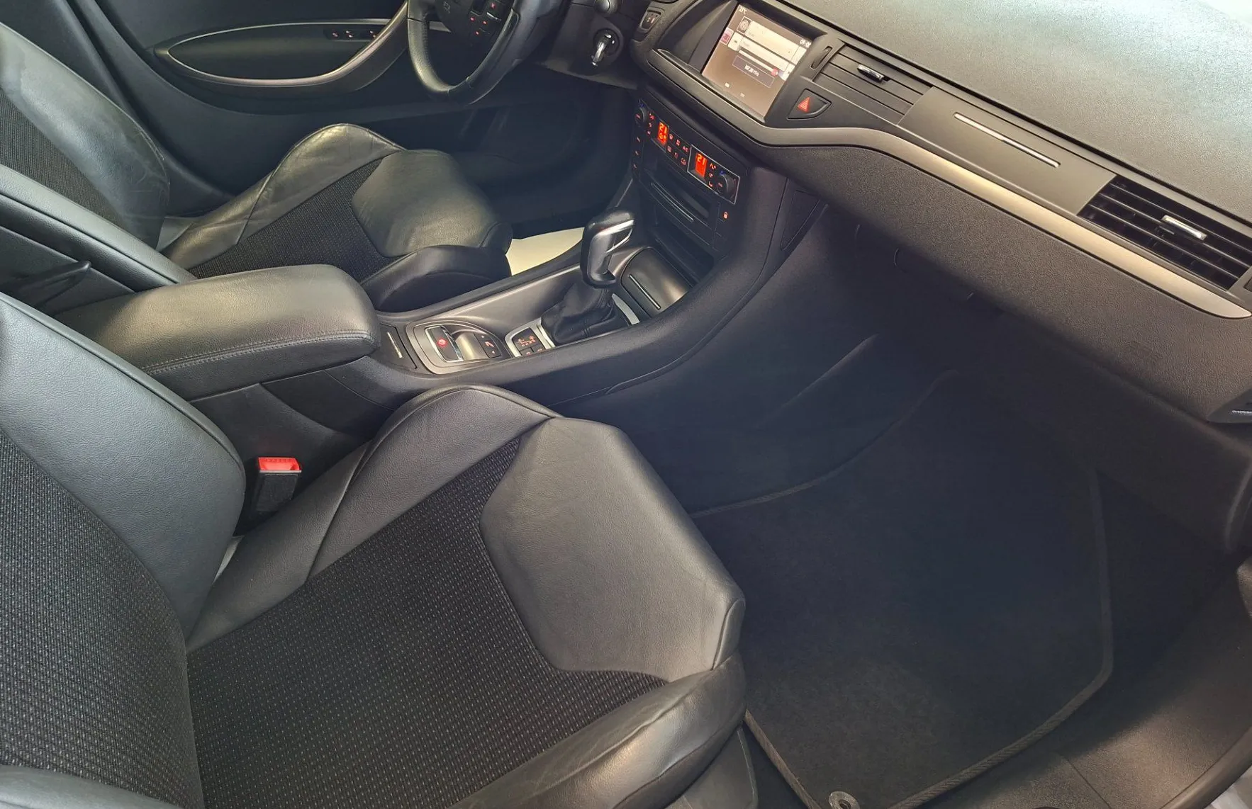 Zunanja slika - Citroën C5 - Tourer 2.0 BlueHDi FAP Exclusive Avt.-LED-NAVI-KAM - 9
