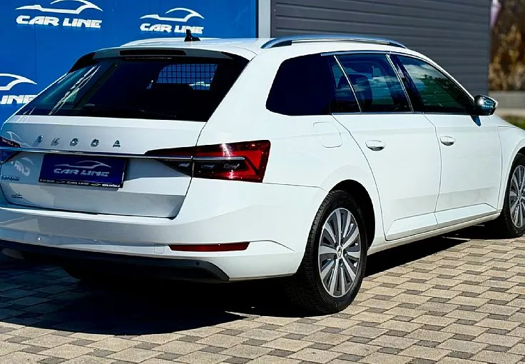 Zunanja slika - Škoda Superb - Combi 2.0 TDI Style DSG  | SLO. | 2. LASTNIK | - 4