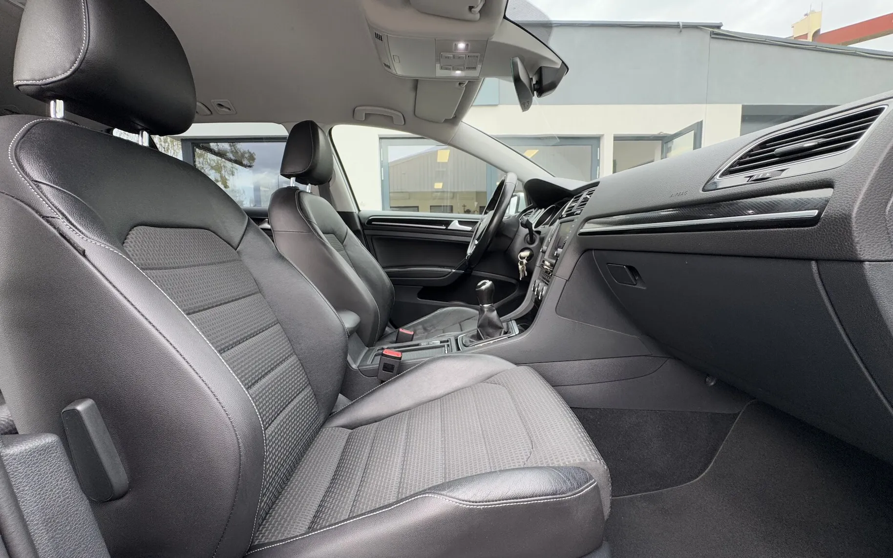 Zunanja slika - Volkswagen Golf Variant - 2.0 TDI BMT Highline OGROMNO OPREME-WEBASTO-KAMERA - 15