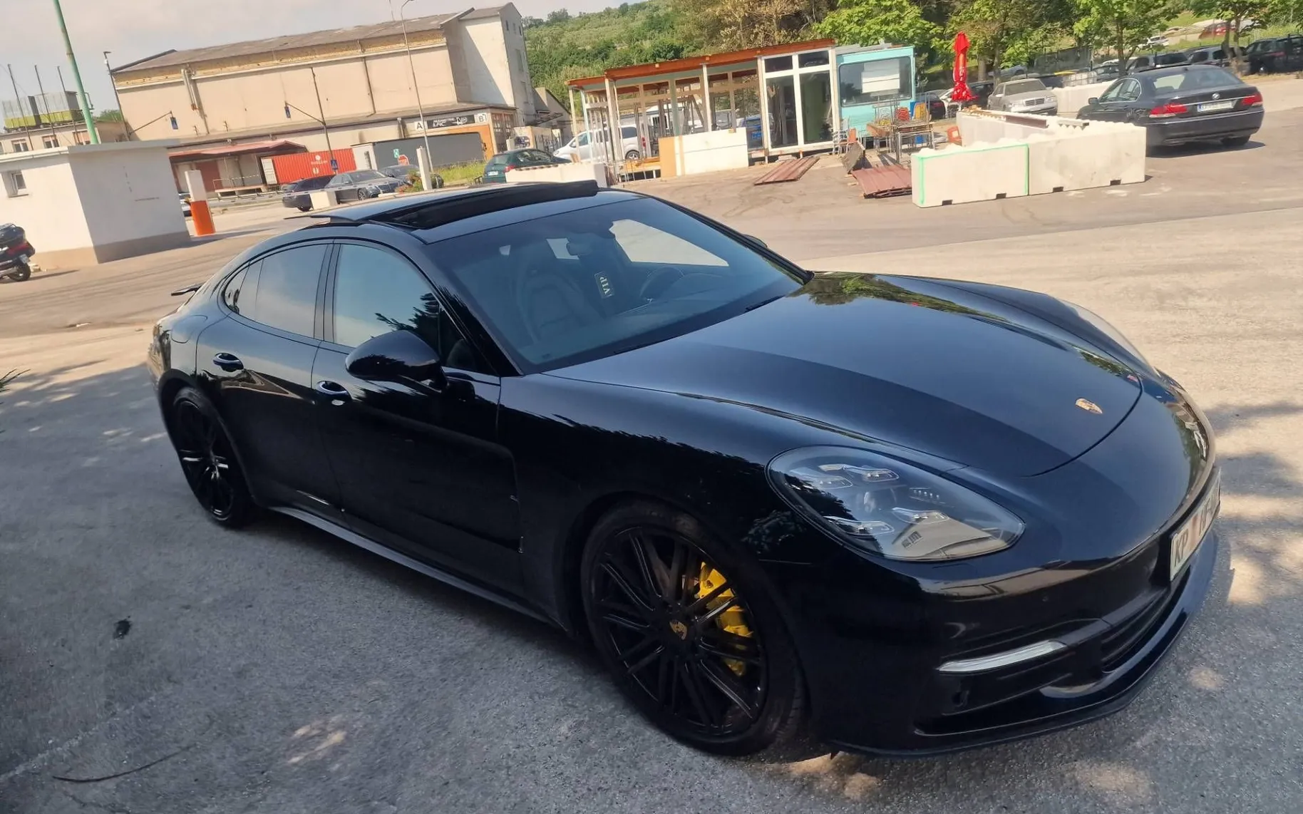 Zunanja slika - Porsche Panamera - 3.0 V6 4WD PANORAMA-SOFT-21COL-BOSE - 2