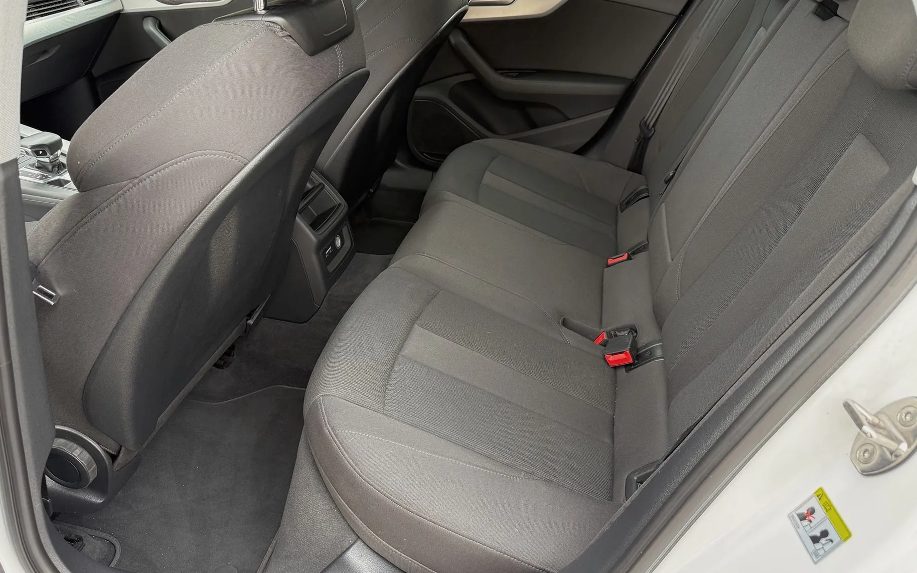 Zunanja slika - Audi A4 - Avant 40 TDI AVT SLINE|RADAR|NAVI|PDC|18COL - 12
