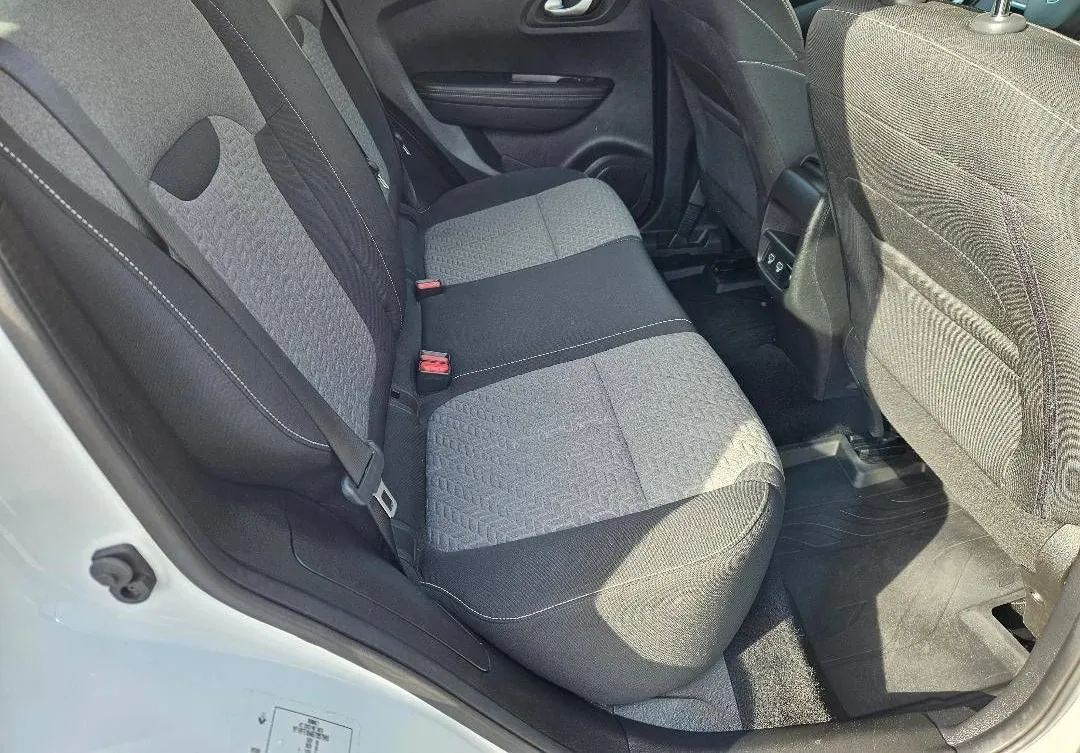 Notranja slika - Renault Kadjar - TCe 140 LIMITED 1.LASTNIK SLO NAVI LED - 11