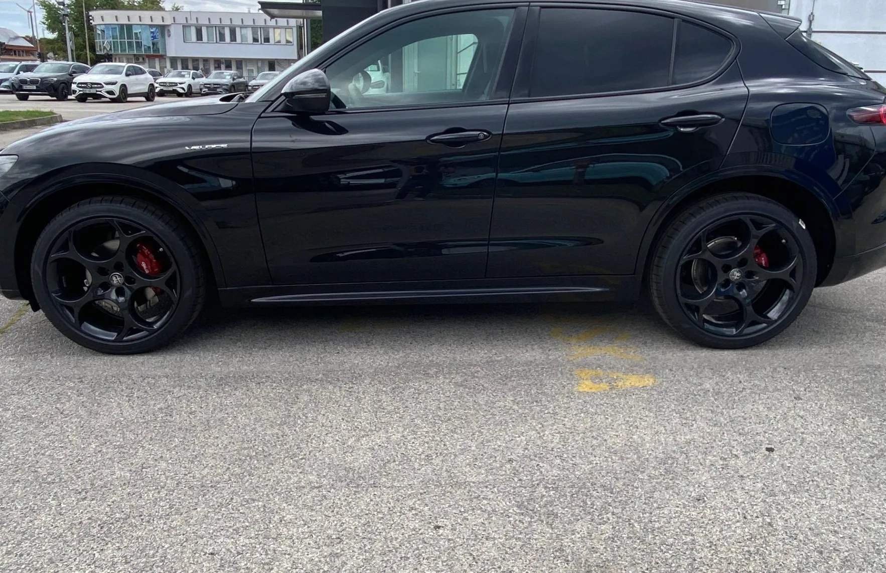 Zunanja slika - Alfa Romeo Stelvio - Q4 2.2 Multijet 210 Veloce Avt. - 4