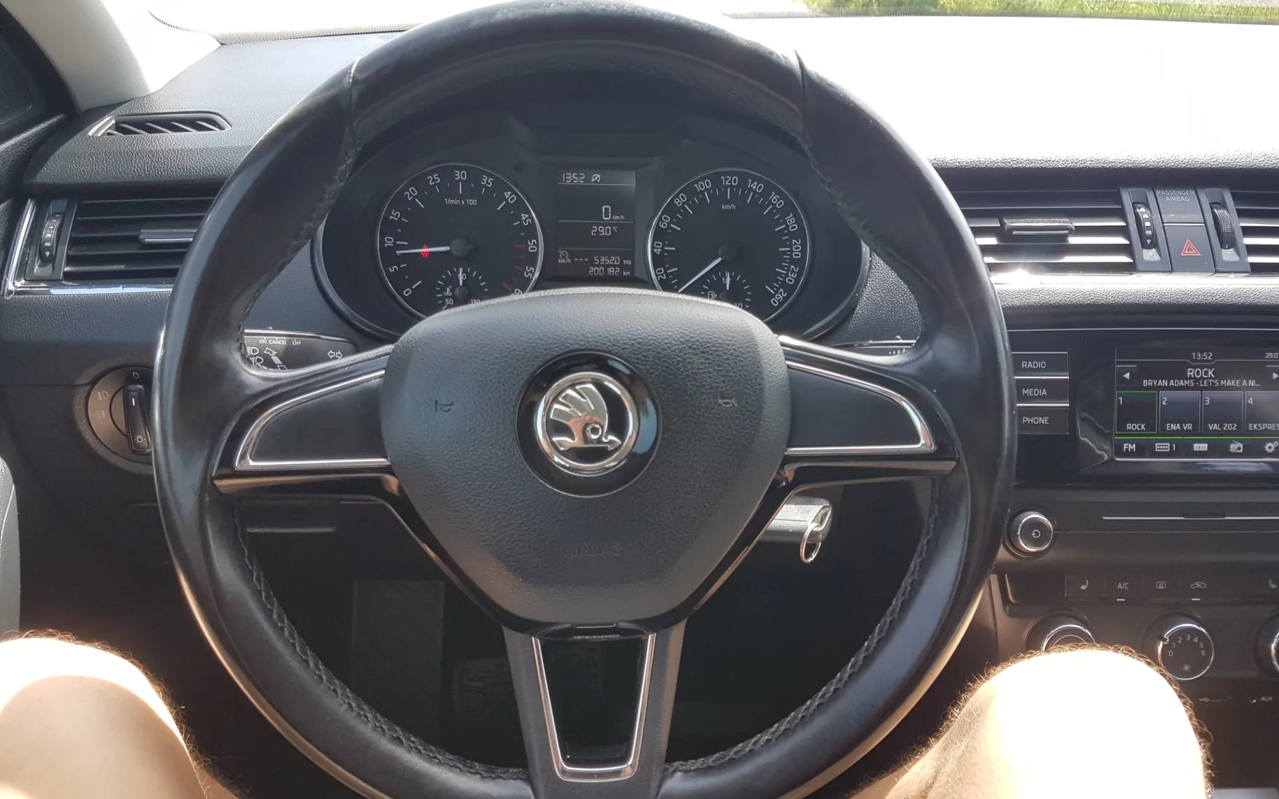 Zunanja slika - Škoda Octavia - Combi 4x4 1.6 TDI Ambition - 17