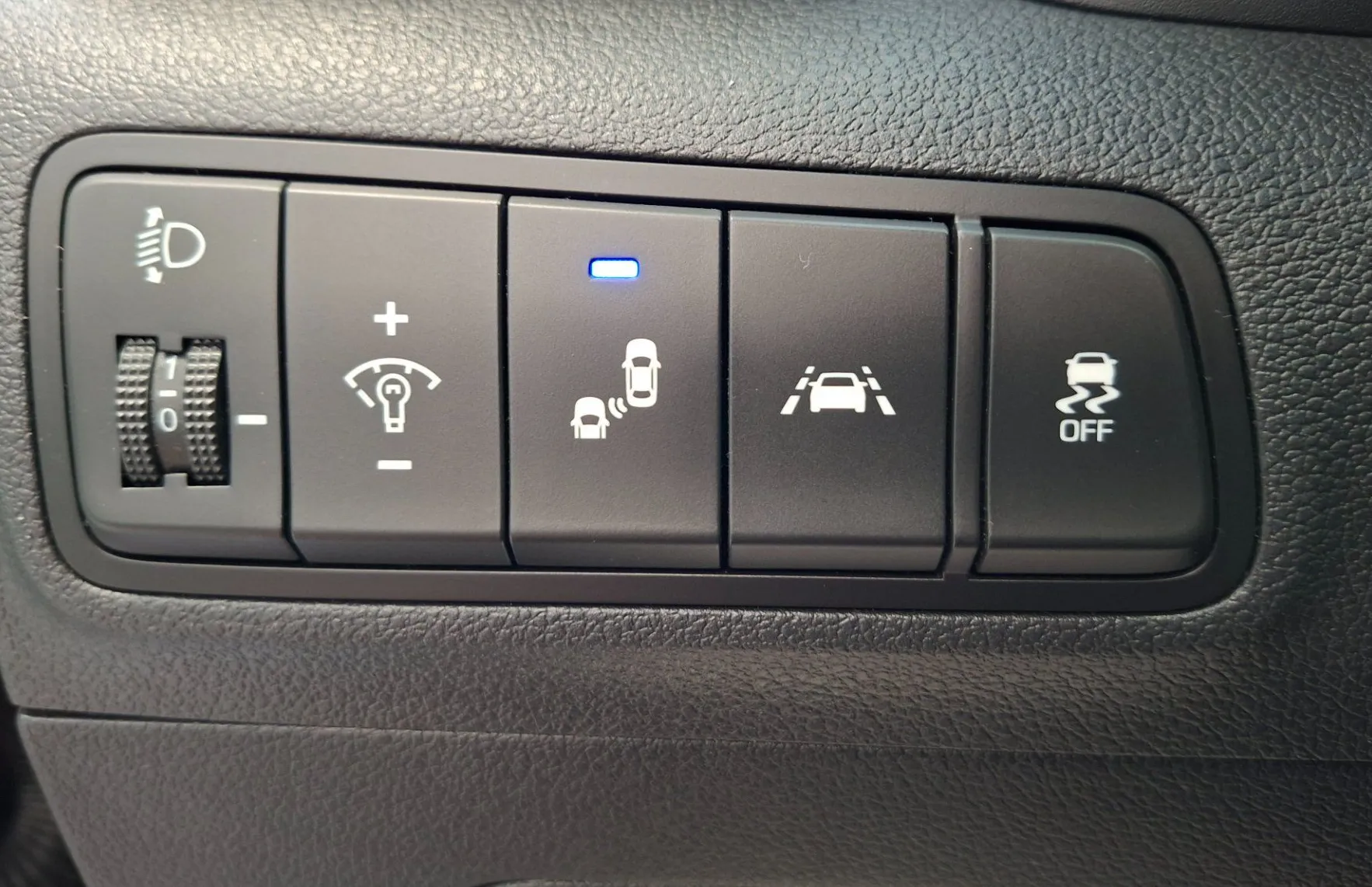 Zunanja slika - Hyundai Tucson - 1.6 T-GDI Premium-LED-NAVI-KAMERA-ODLIČEN- - 15