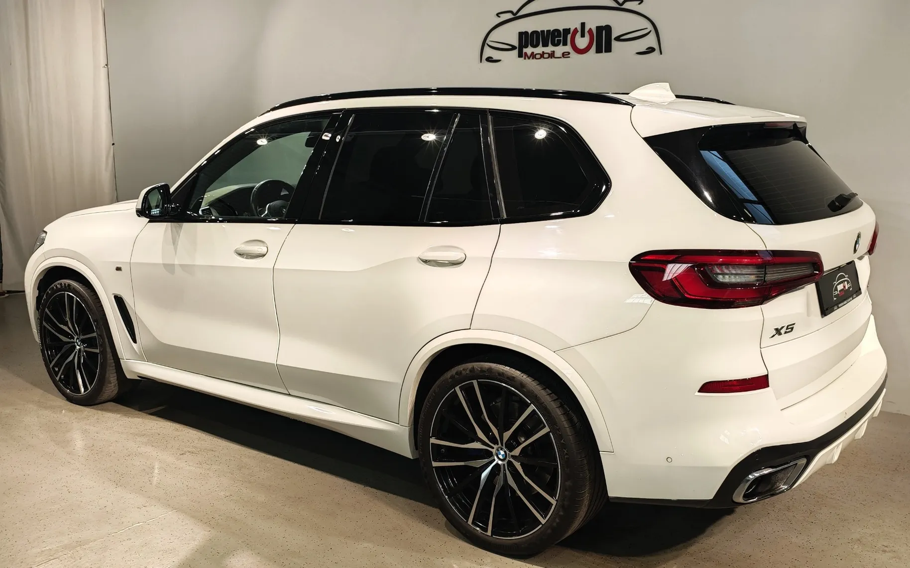 Zunanja slika - BMW serija X5: - xDrive30d AUT. M-PAKET USNJE VIRT. NAVI 360KAM HUD - 3