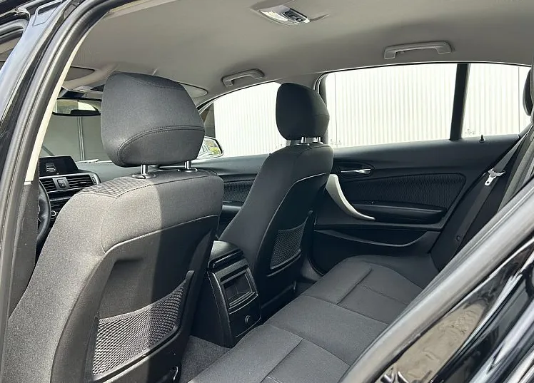 Zunanja slika - BMW Serija 1 - : 116d EfficientDynamics Edition-TEMPO-PDC-NAVI-LED - 10