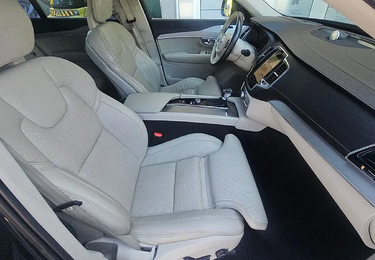 Zunanja slika - Volvo XC90 - D5 AWD 235ks °SUMMUM° °22-COL° °PANAORAMA° - 9